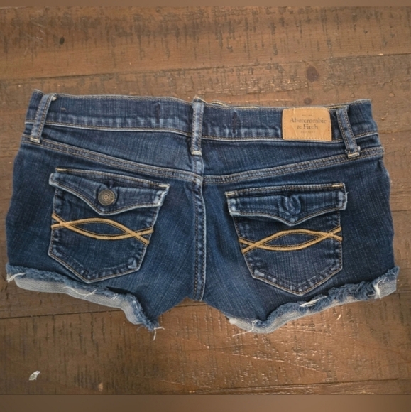 A&F Size 25 Low Rise Jean Shorts 90s Y2k Distressed Perfect Stretch EUC Vintage - Picture 4 of 4